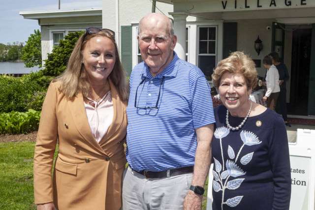 Website image from Legislator Delia DeRiggi-Whitton 2025 05 01 Baxter Estates Arbor Day 0930 Peter Budraitis Photo